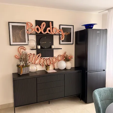 Casabruno Vendeghaz *